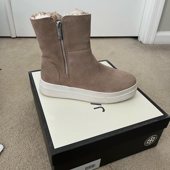 J Slides Tristan waterproof platform sneaker boot 6.5 - Picture 3 of 8